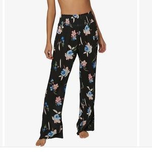 Flowy O’Neil Floral bottoms, super cute and NEVER WORN